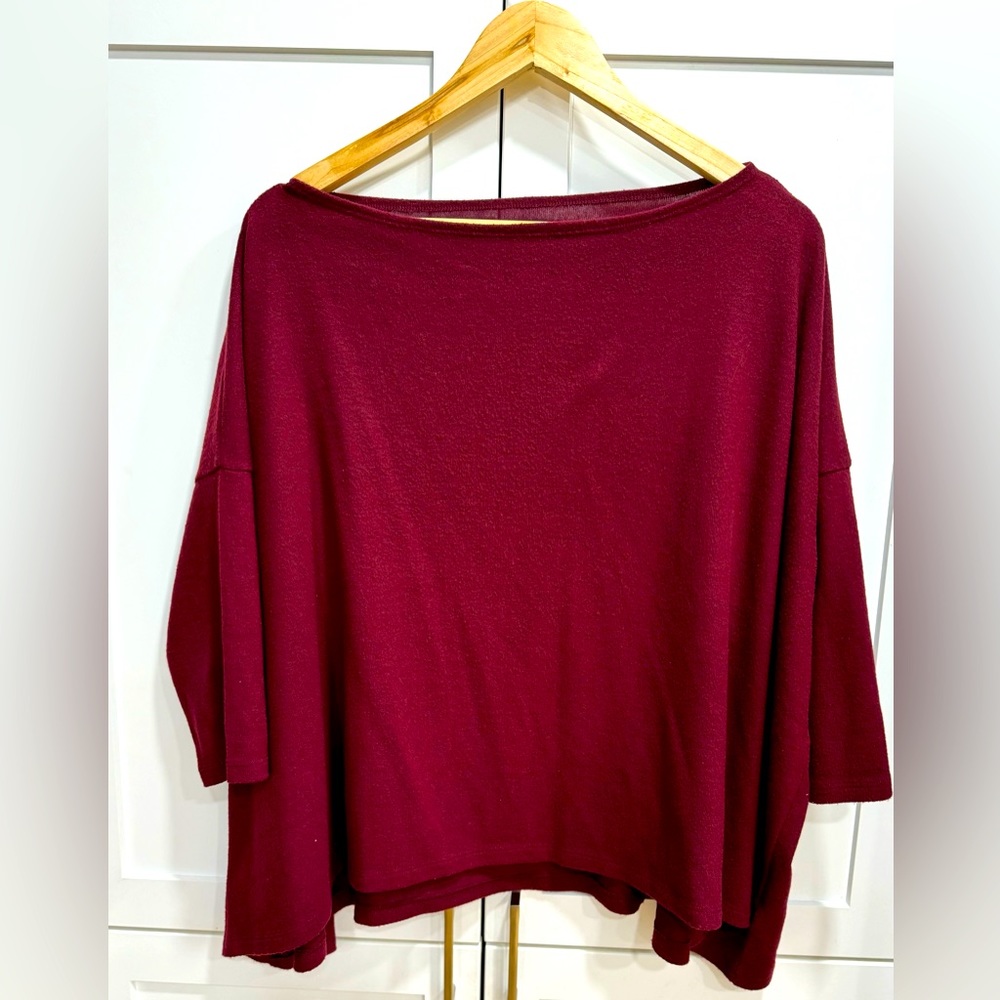 Stella & Dot Soft Addy- Burgundy